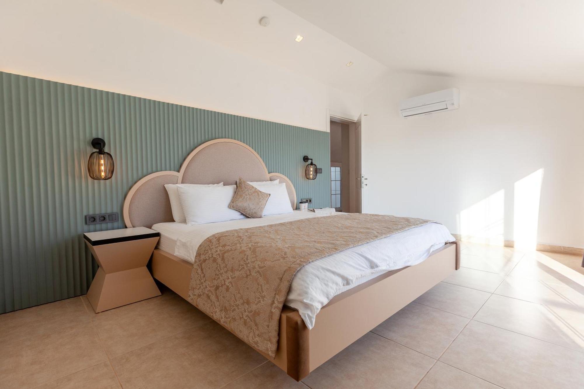 302 * Kalkan