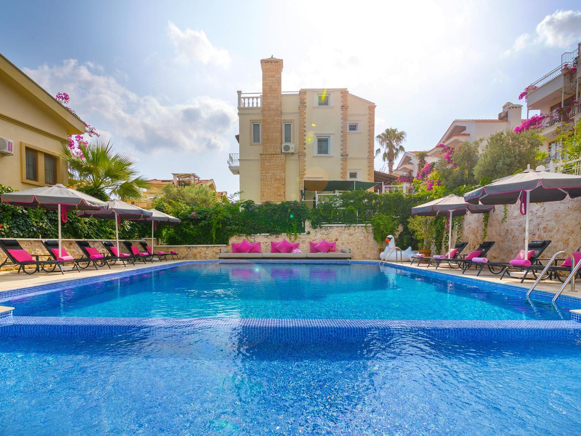 302 Apartment Kalkan